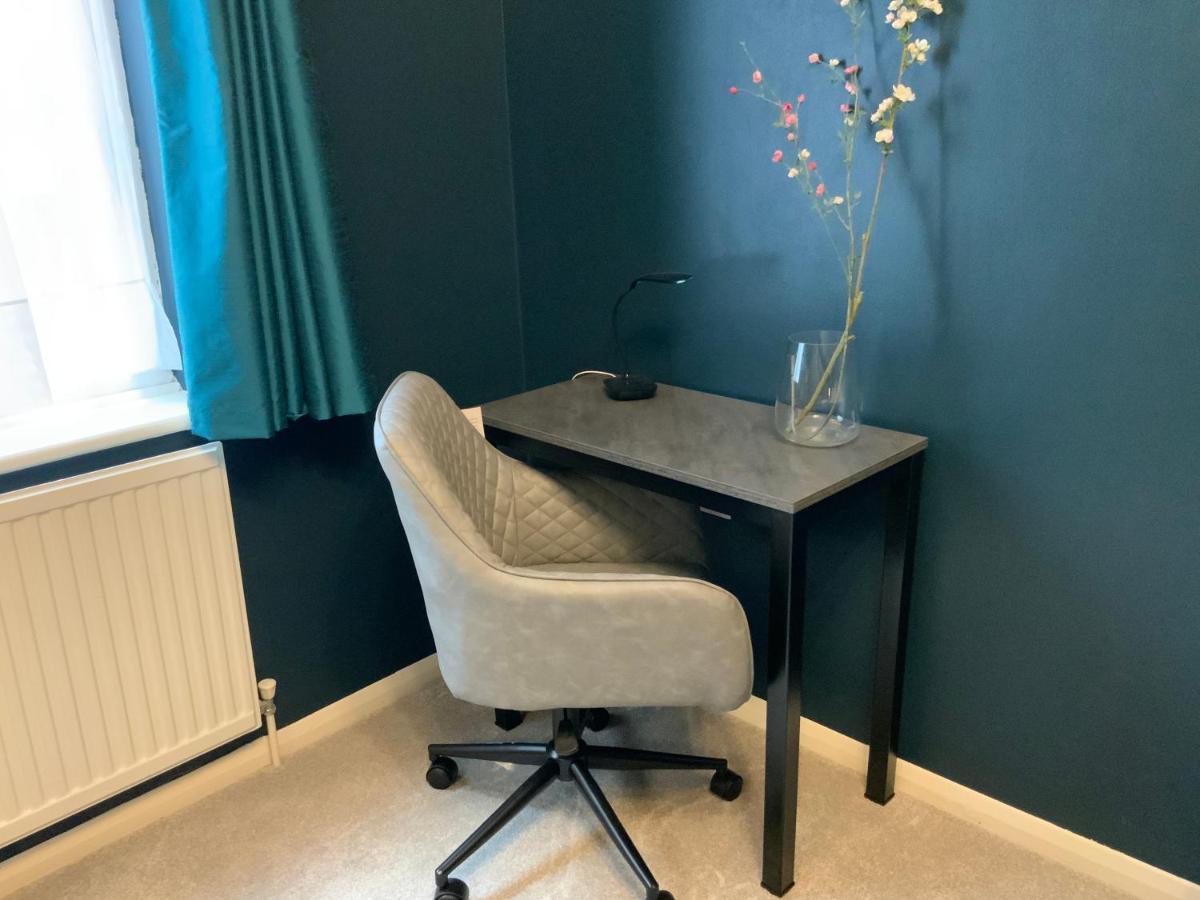 2 Bedroom Apartment Near Southfields London Bagian luar foto